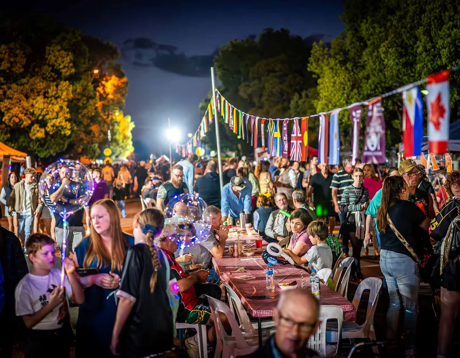 One Long Table: heeney street